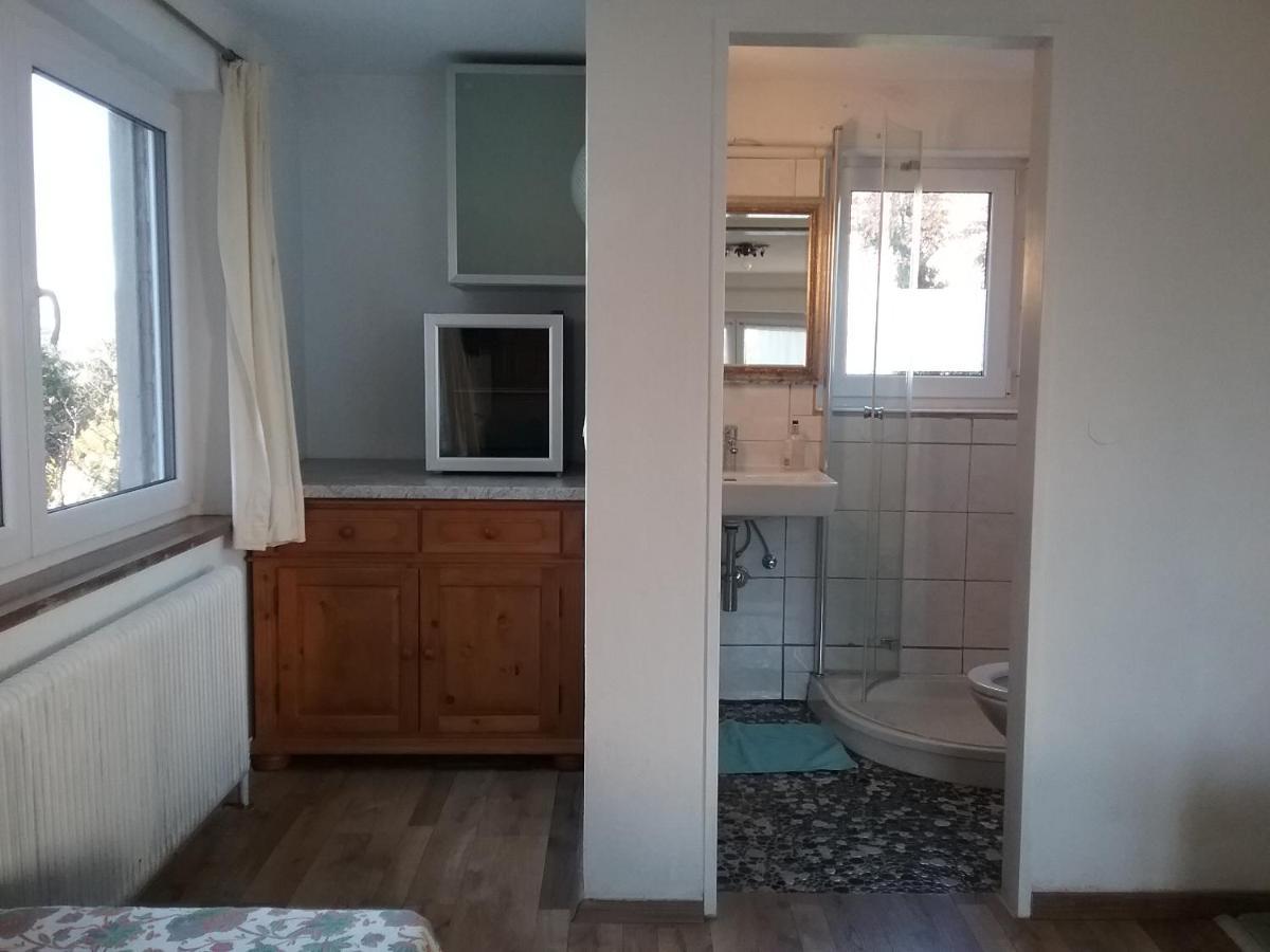 Haus Biegger Bed & Breakfast Lochau Bagian luar foto